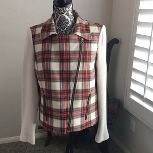 Sundance jacket. Red plaid. Offset zipper. Military. Faux fur collar. Size 12